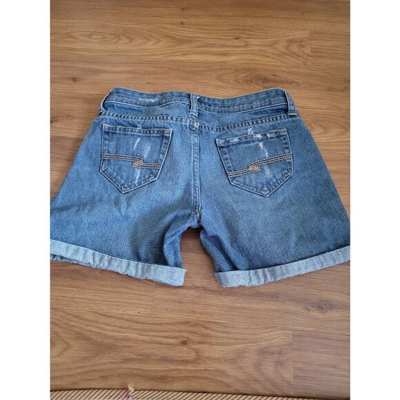 Arizona Jean Midi Shorts Juniors Roll Hem Minor‎ Distressing Size 1 - Picture 4 of 6